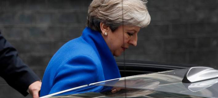 Citi: Η Μέι θα αντέξει μόνο για μερικούς μήνες- Θα πάει σε εκλογές